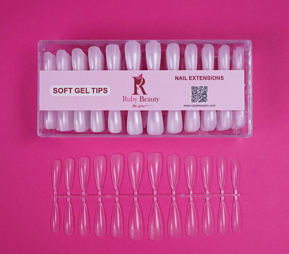 Plastic Nail Ruby Beauty